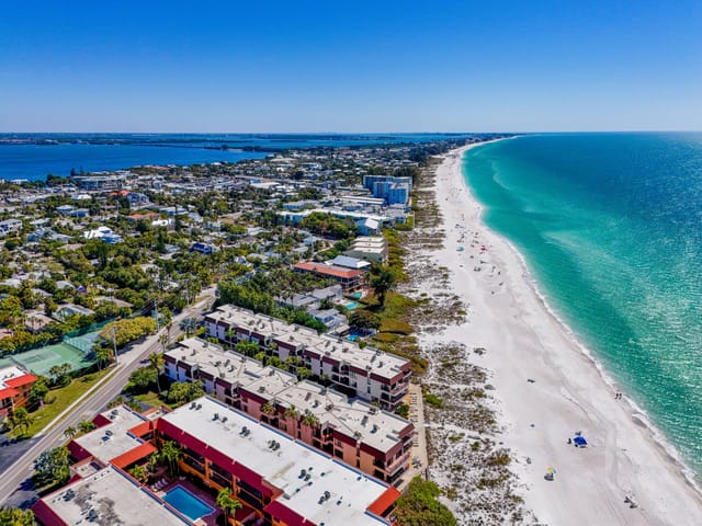 Facing north on Anna Maria Island, 7 miles of beautiful white sand beaches.