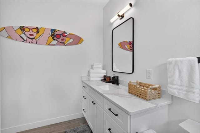 Full bathroom 2