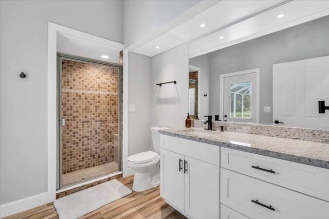 Full bathroom 2